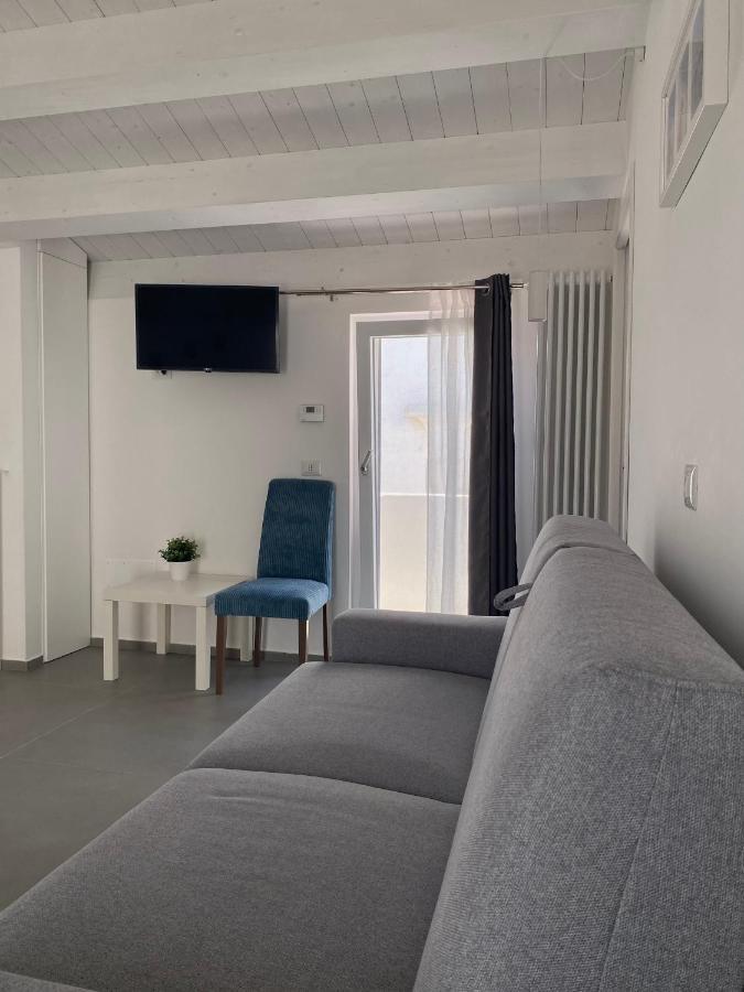 Al Duomo Rooms Корато Екстериор снимка