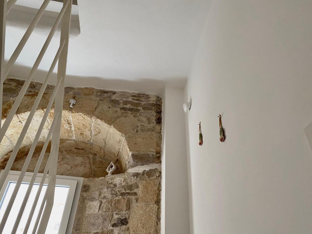 Al Duomo Rooms Корато Екстериор снимка